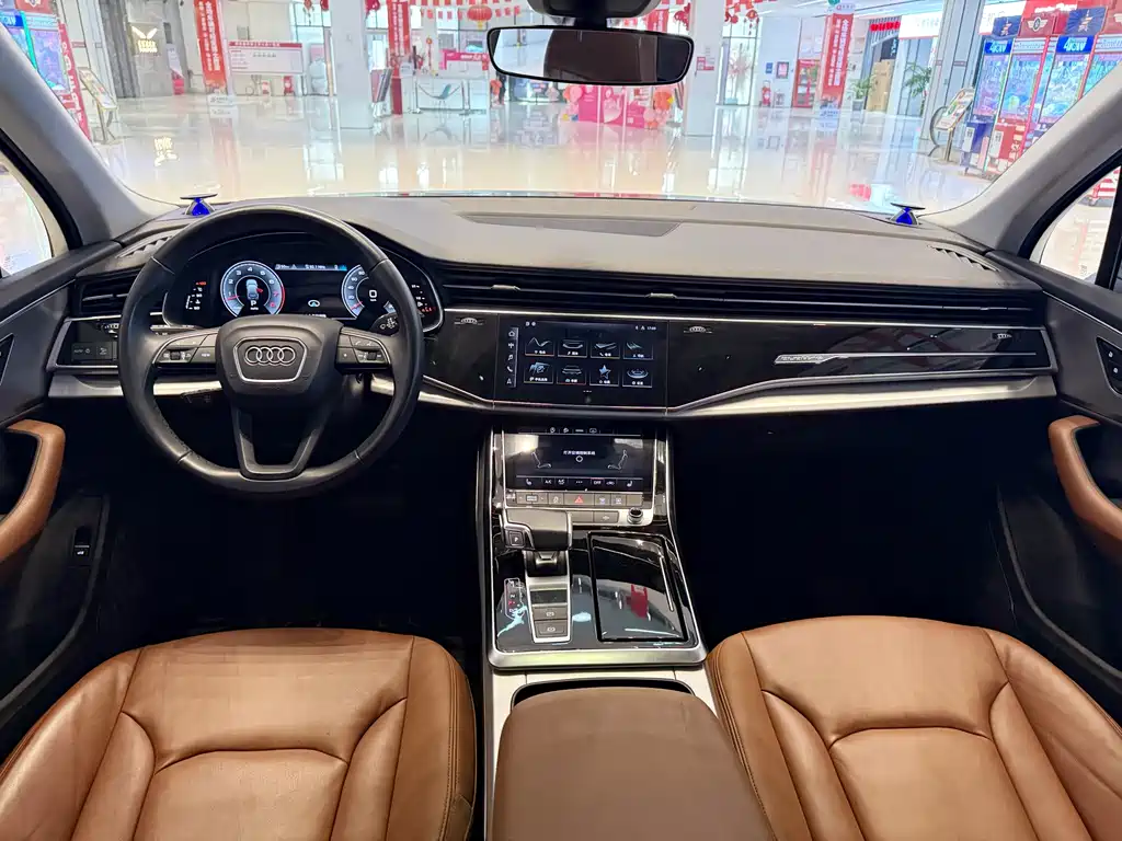 Audi Q7 2024