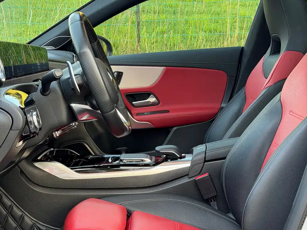 Mercedes-Benz Mercedes CLA AMG 2020 — фото 9