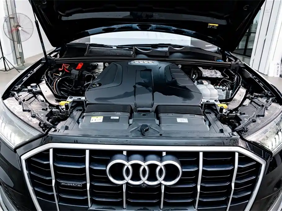 Audi Q7 2024 — фото 27