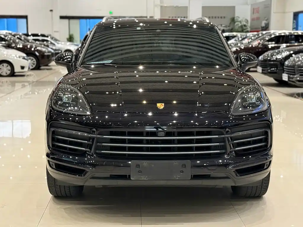 Porsche Cayenne 2018 — фото 2