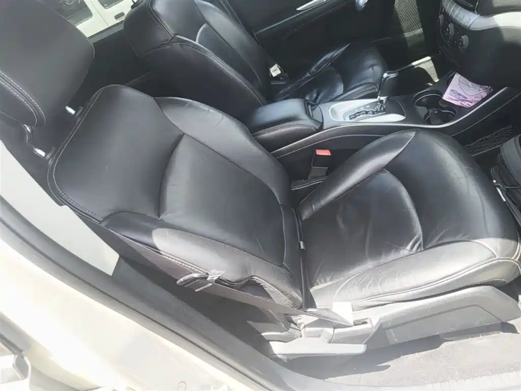 Dodge Journey 2016 — фото 25