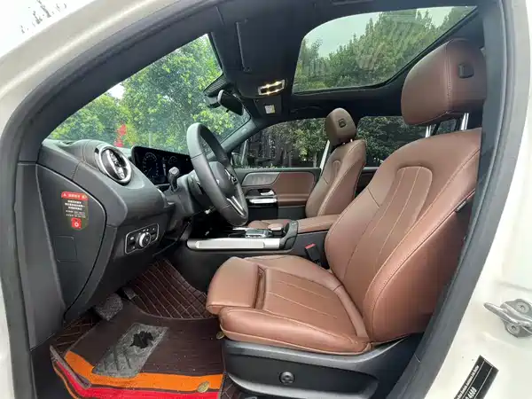 Mercedes-Benz GLB 2022