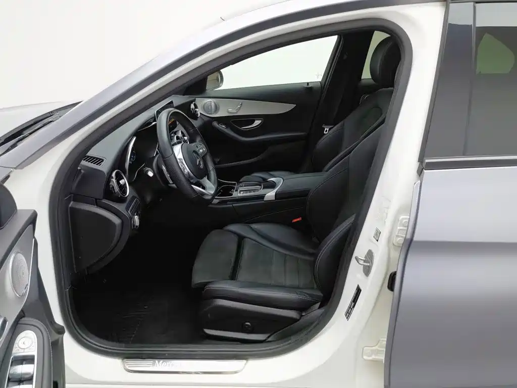 Mercedes-Benz C-Class 2021 — фото 10