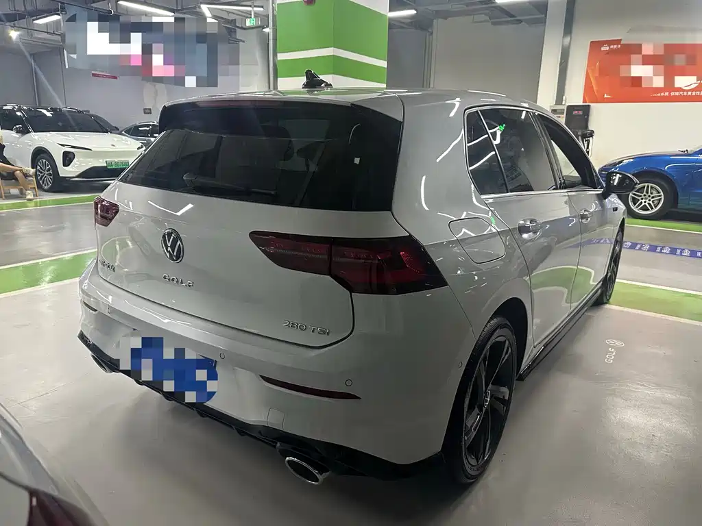 Volkswagen Golf 2024