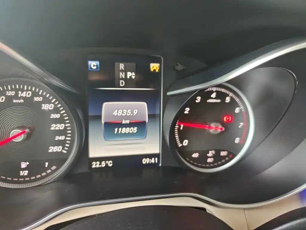 Mercedes-Benz C-Class 2015 — фото 12