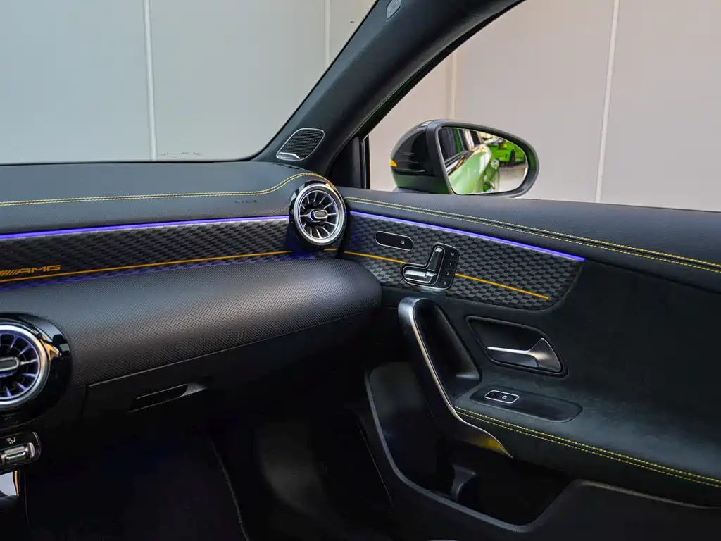 Mercedes-Benz A-Class AMG 2024 — фото 16