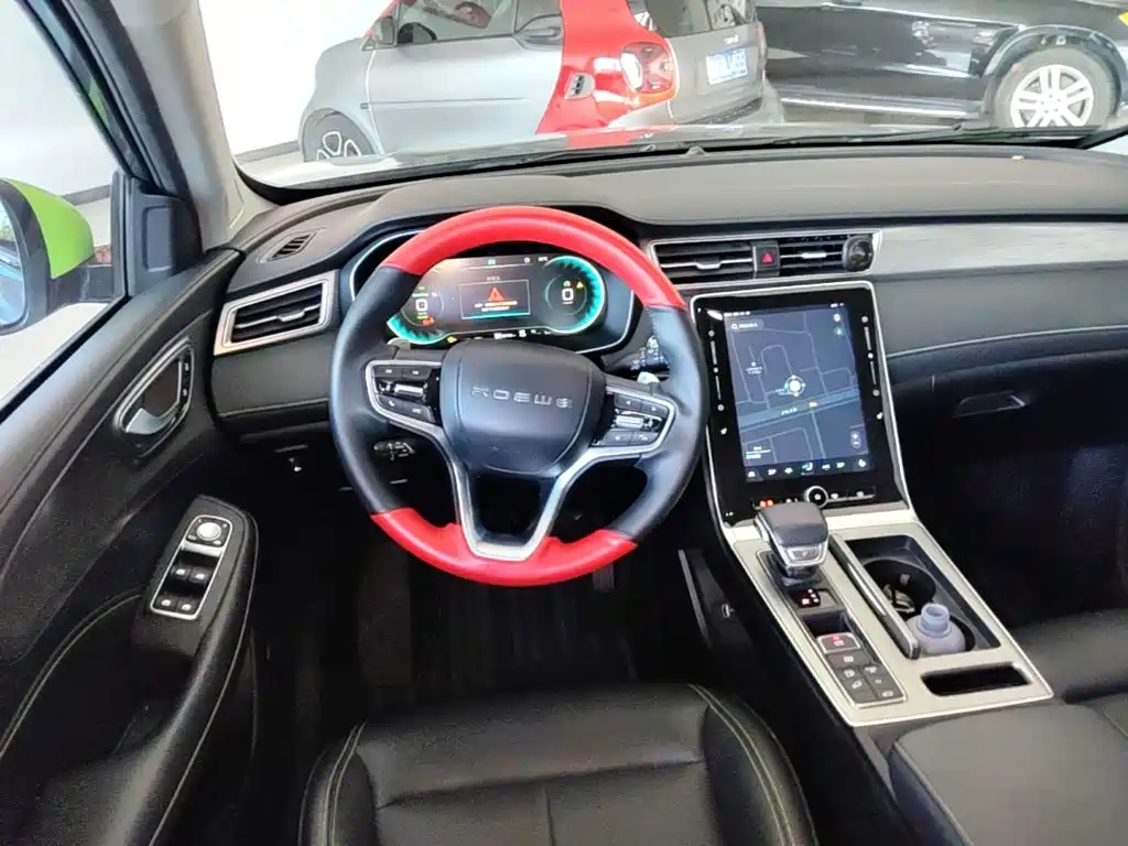 Roewe RX5 New Energy 2021 — фото 11