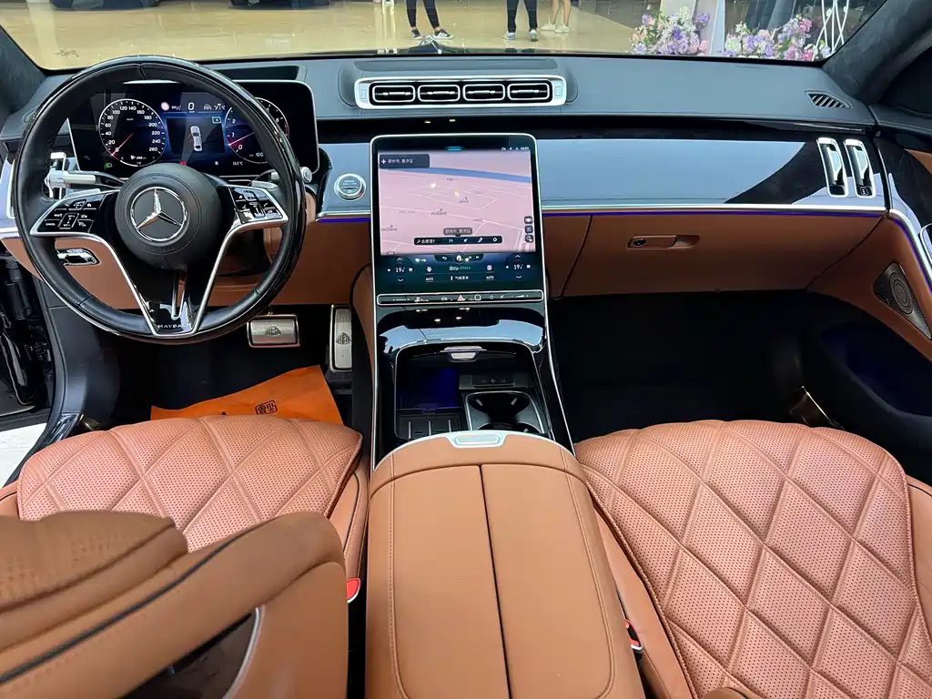 Mercedes-Benz Maybach S-Class 2022 — фото 20