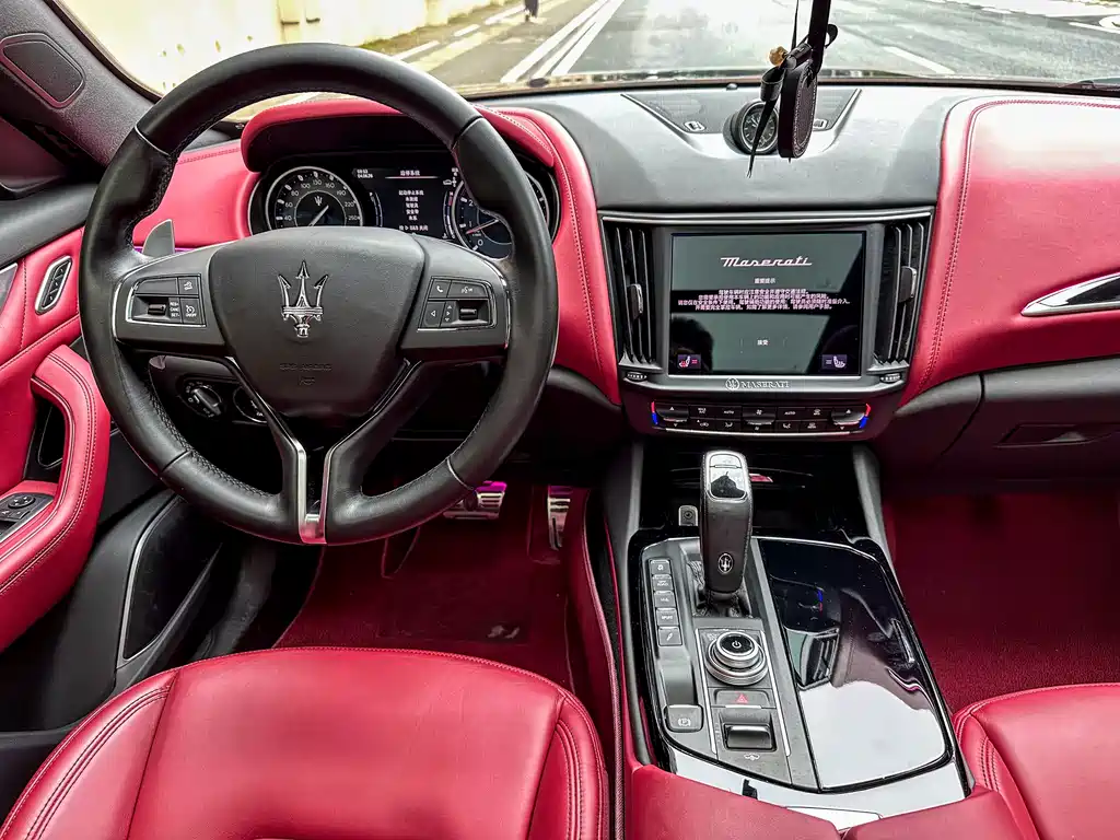 Maserati Levante 2021 — фото 10