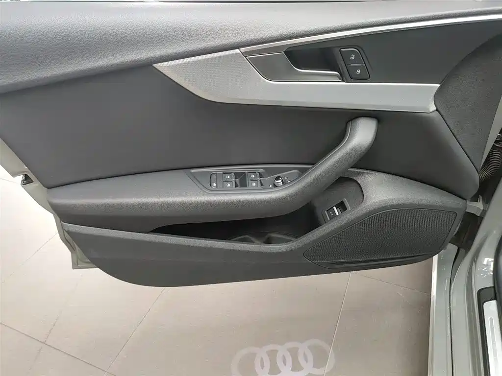 Audi A5 2021 — фото 10