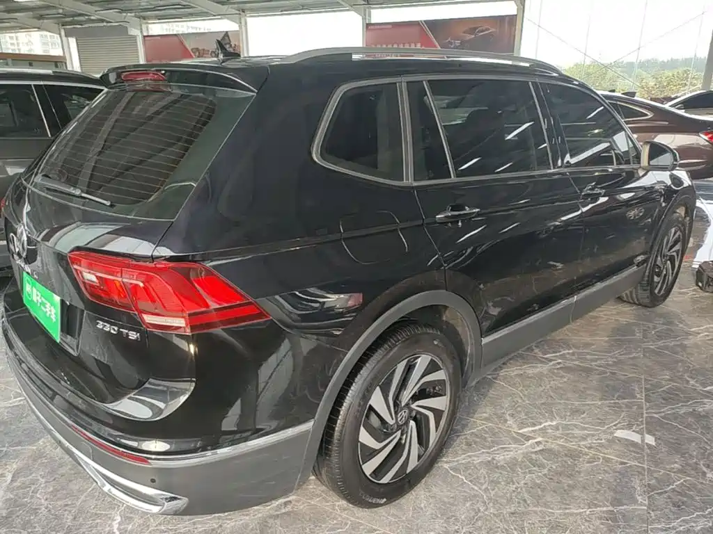 Volkswagen Tiguan L 2022