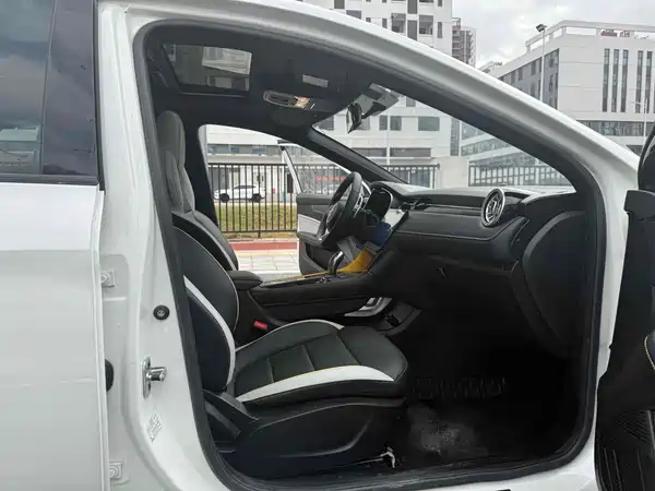 MG MG6 2021