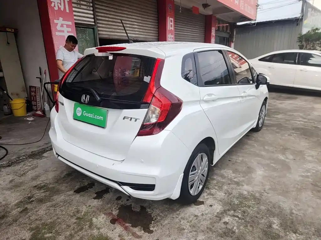 Honda Fit 2018 — фото 7