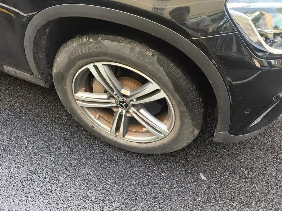 Mercedes-Benz GLC 2021