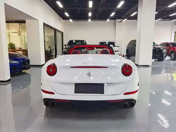 Ferrari California T 2016