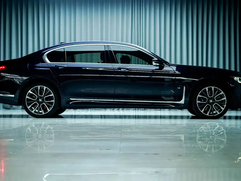 BMW 7 Series 2020 — фото 11