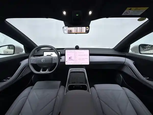 NIO ET5 2025