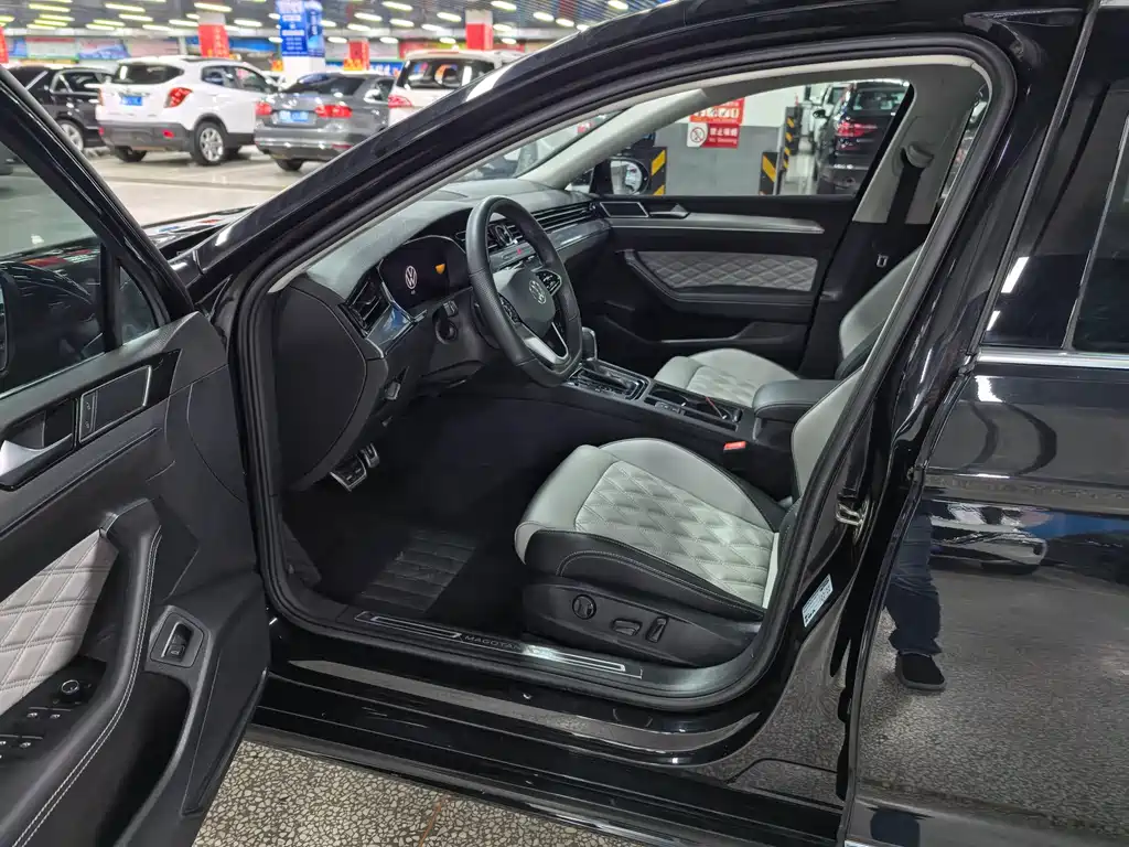 Volkswagen Magotan 2023