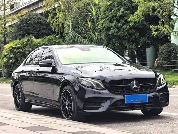 Mercedes-Benz E-Class 2016