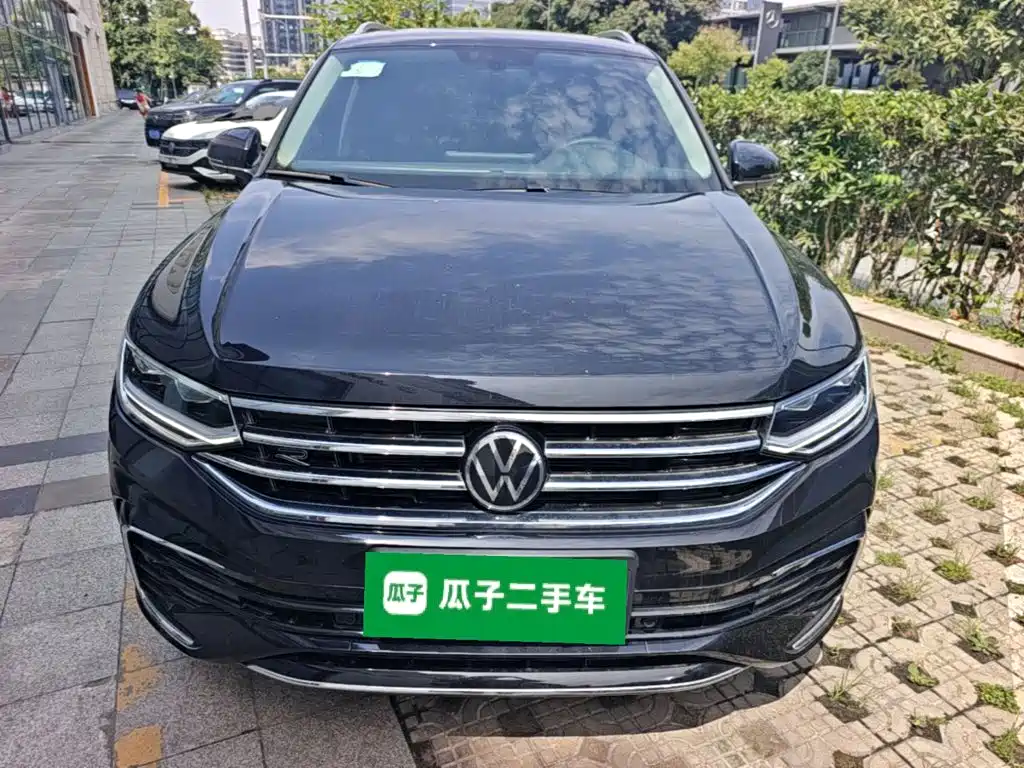 Volkswagen Tiguan L 2025