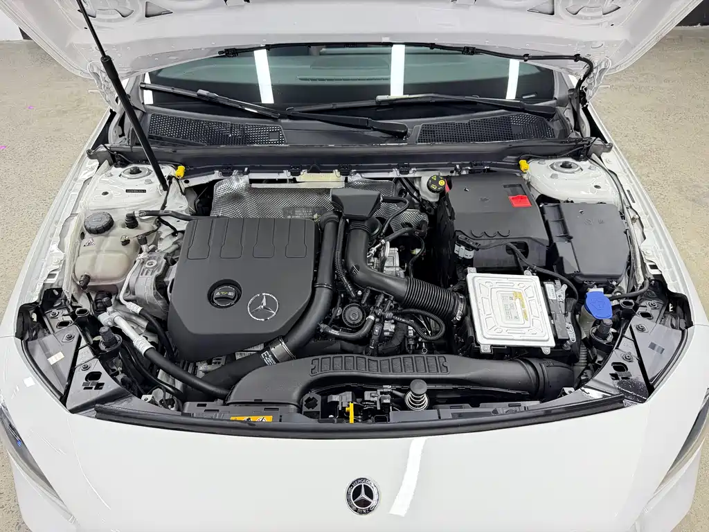 Mercedes-Benz A-Class 2019 — фото 20