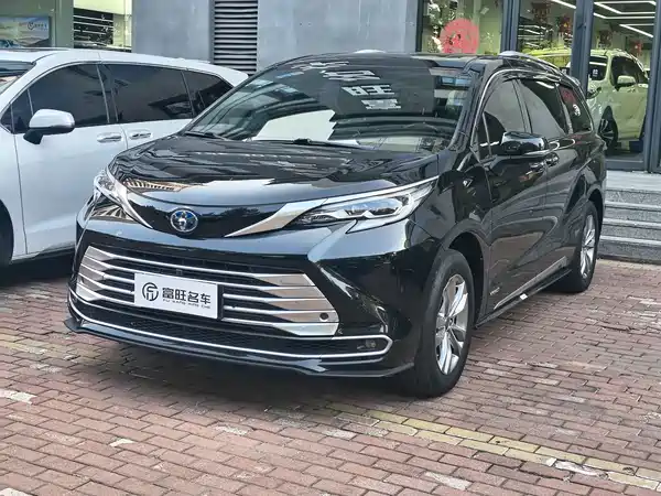 Toyota Sienna 2022