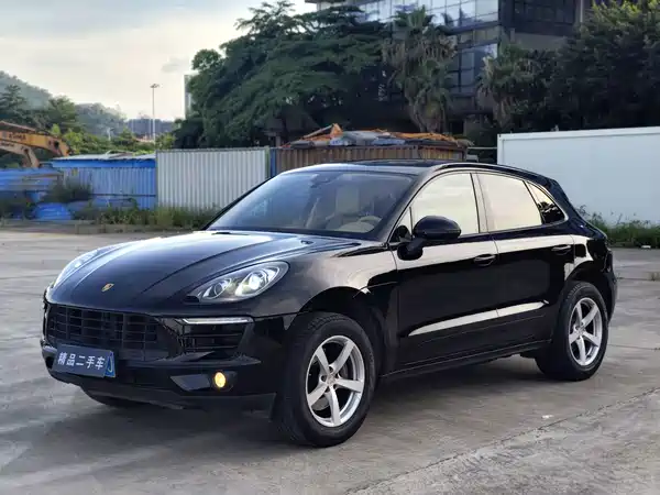 Porsche Macan 2016