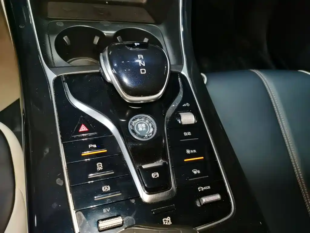 BYD Qin PLUS 2023 — фото 14