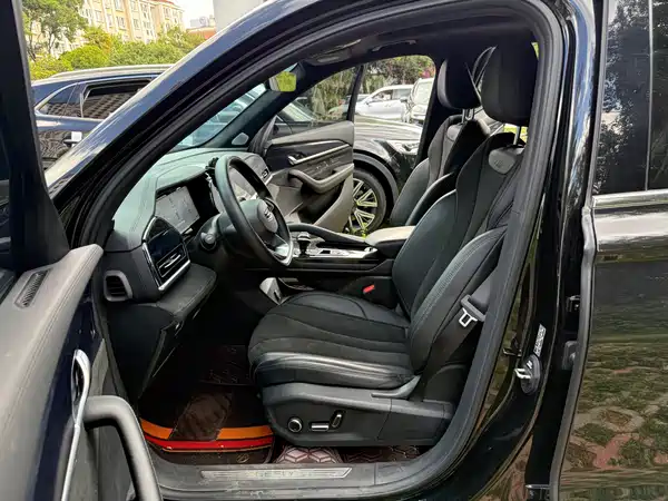Geely Xingyue L 2024
