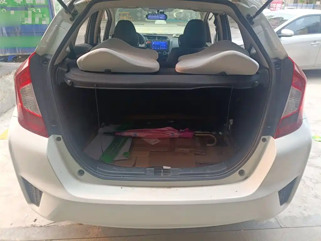 Honda Fit 2017 — фото 15