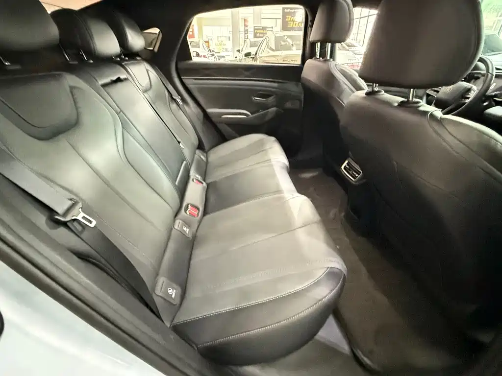 BYD Qin L 2025 — фото 10
