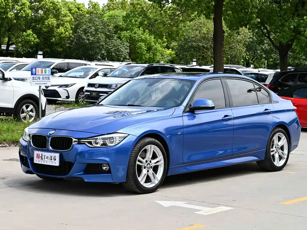 BMW 3 Series 2017 — фото 1