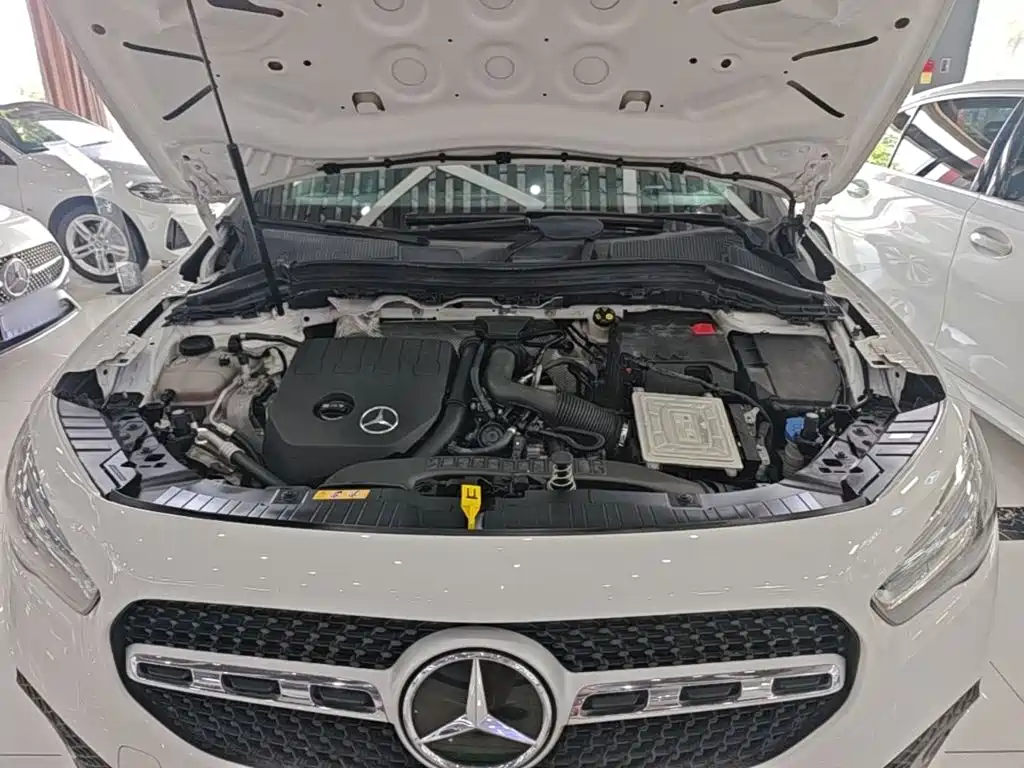 Mercedes-Benz GLA 2020 — фото 20