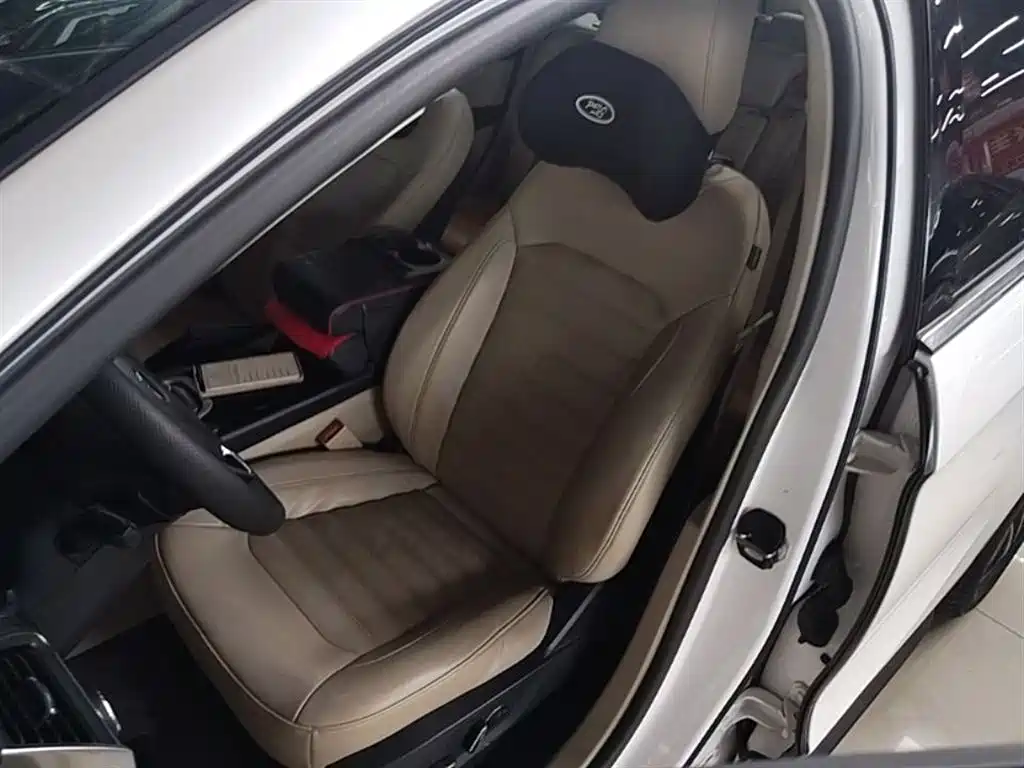 Ford Edge 2015 — фото 15