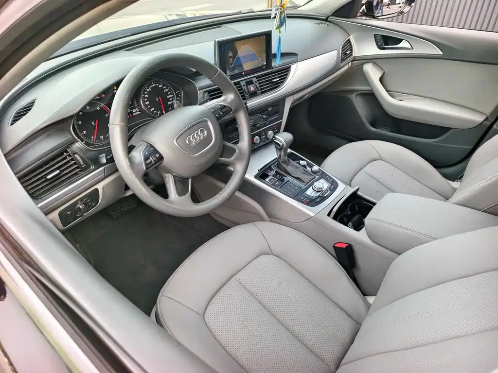 Audi A6L 2014