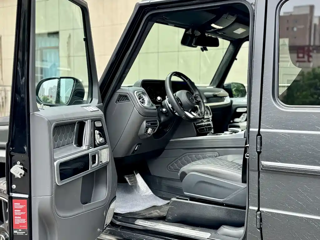 Mercedes-Benz G-Class AMG 2018 — фото 9