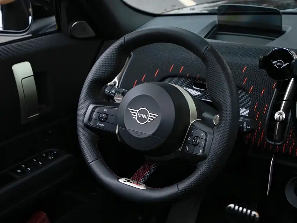 MINI JCW COUNTRYMAN 2025 — фото 7