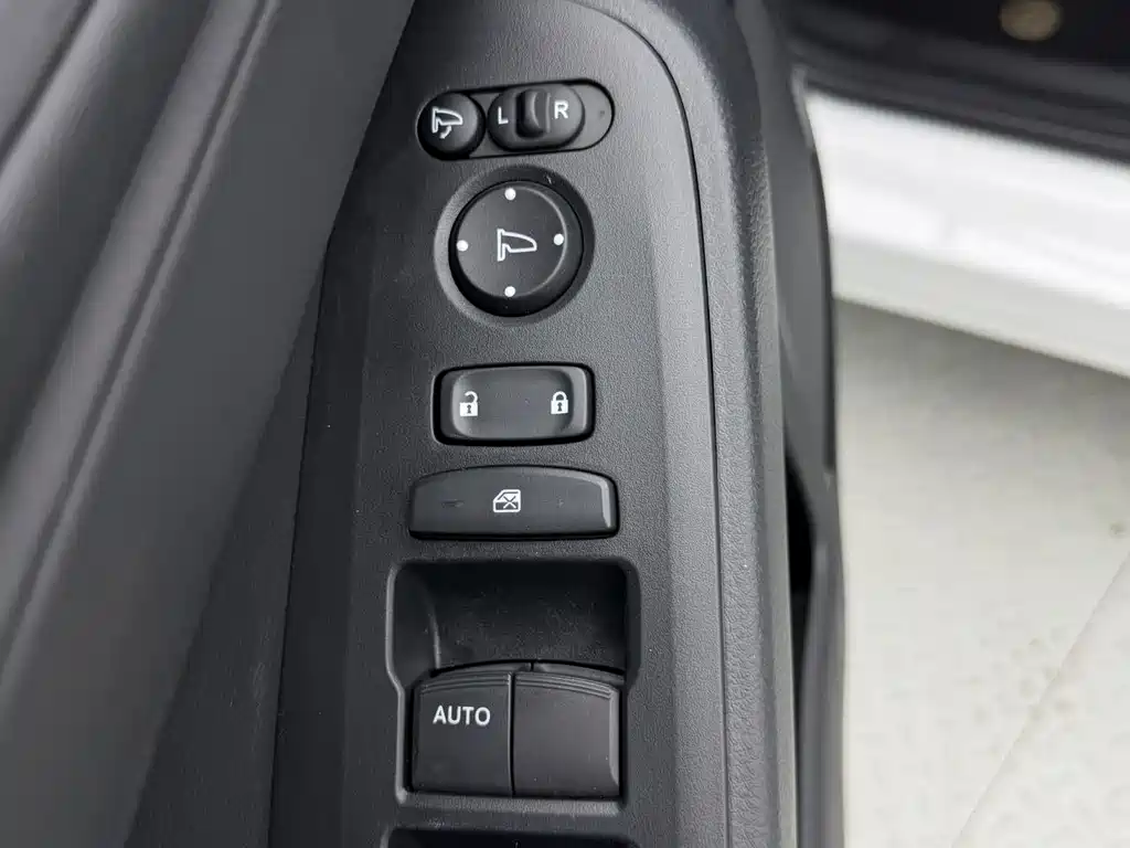 Honda Vezel 2023 — фото 11