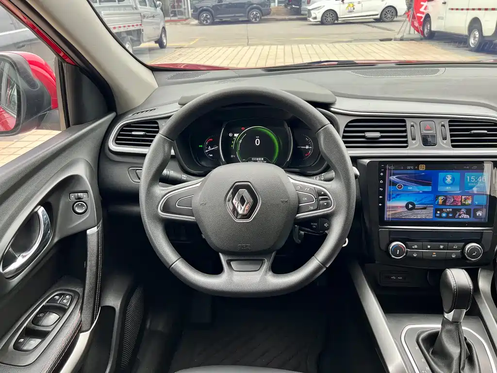 Renault Kadjar 2016 — фото 9