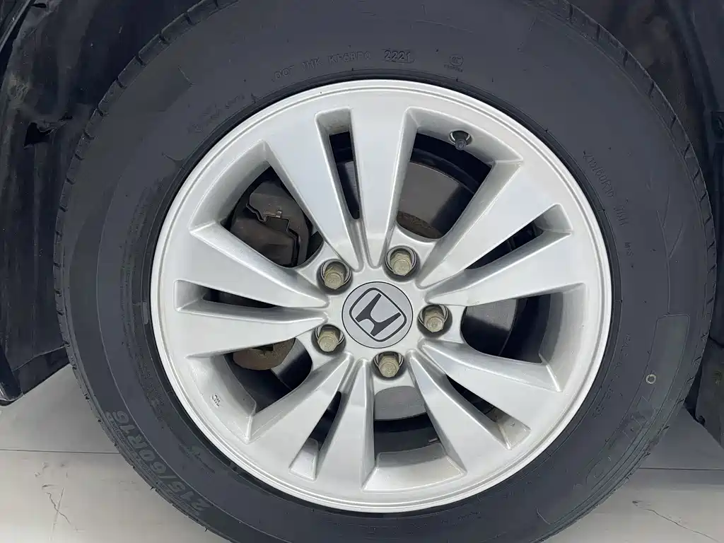 Honda Accord 2008 — фото 18