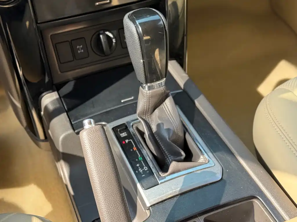 Toyota Prado 2018 — фото 13