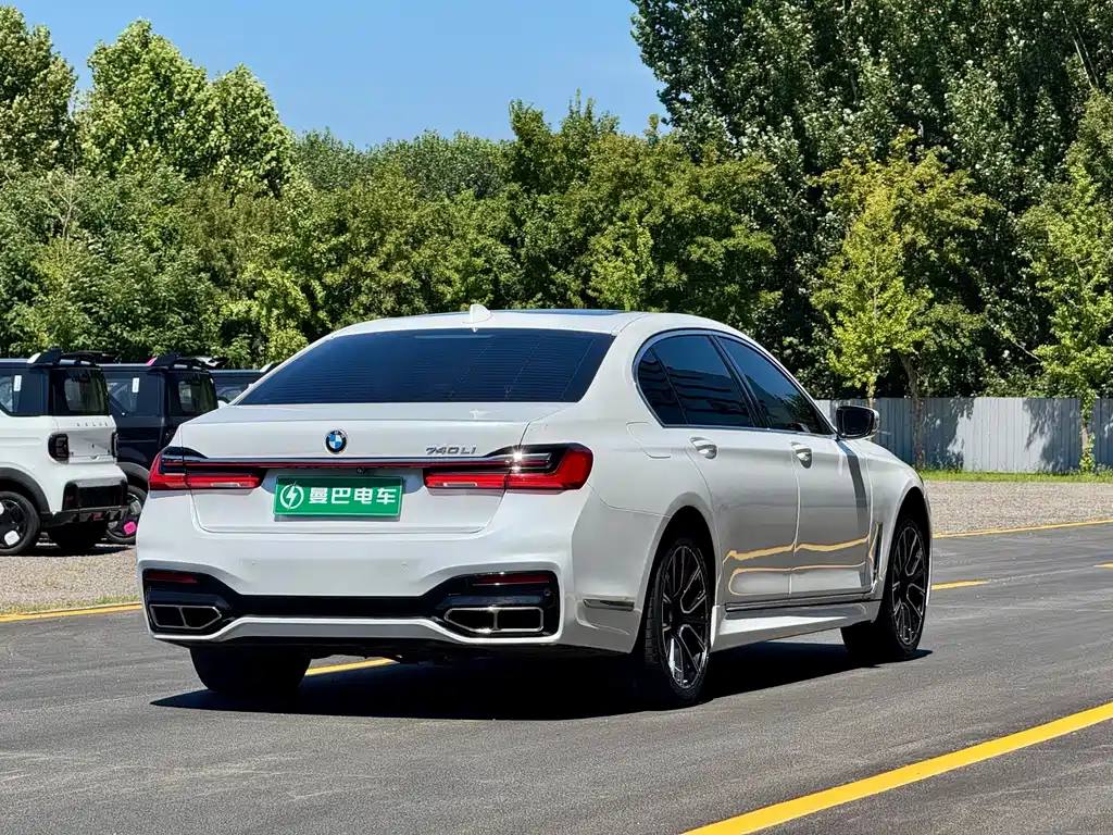 BMW 7 Series 2016 — фото 4