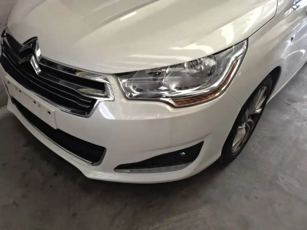 Citroën C4L 2015 — фото 24