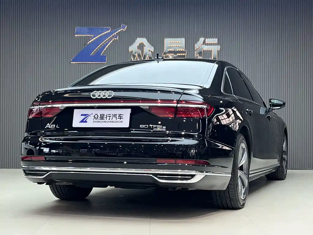 Audi A8 New Energy 2021 — фото 4