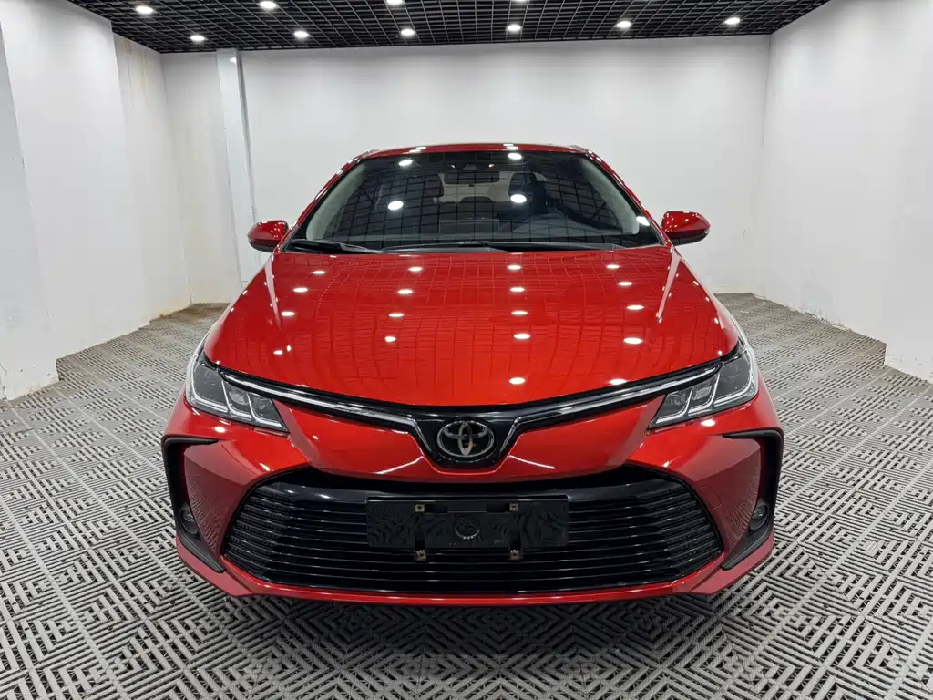 Toyota Corolla 2022 — фото 2