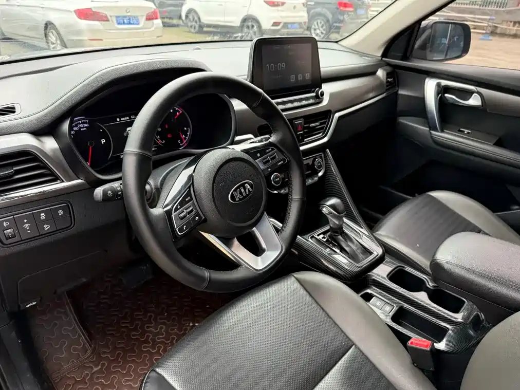 Kia Sportage 2018 — фото 15