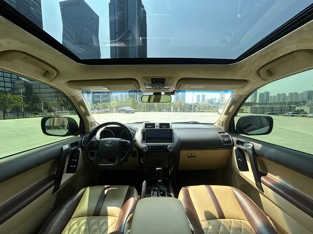 Toyota Prado 2017 — фото 16