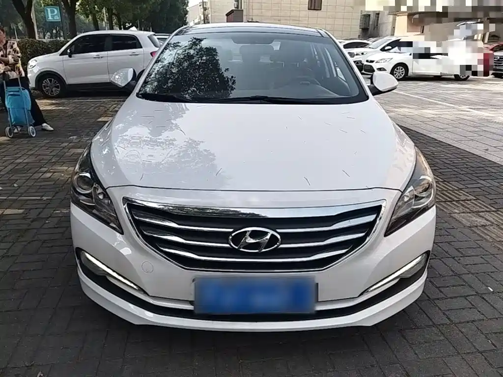 Hyundai Mistra 2015 — фото 3