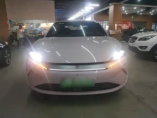 BYD Qin L 2025