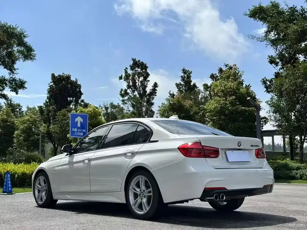 BMW 3 Series 2019